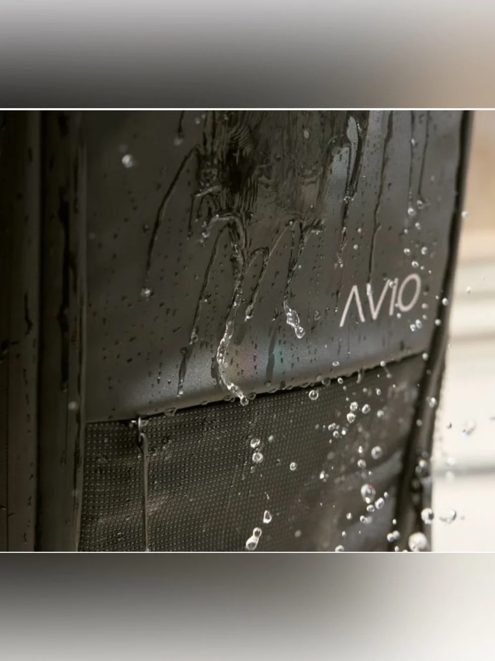 NWT AVIO APEX Vacuum Compression Travel Backpack! 🎒✈️